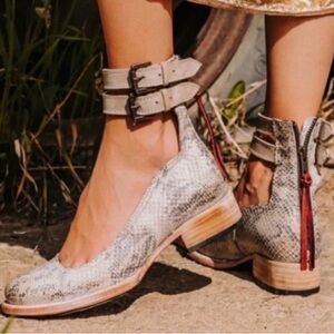 Freebird By Steven Maribel Ankle Strap Shoes In A Snakeskin Pattern
